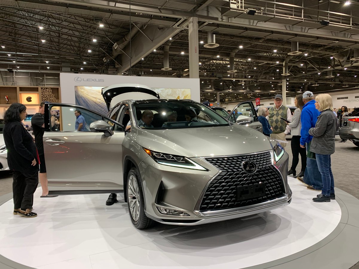 HoustonAutoShow's tweet photo. Not too familiar with the Lexus brand? There are tons of Lexus experts on the floor that are ready to answer any of your questions! #houstonautoshow #nrgpark #nrgcenter #lexus #houston https://t.co/uHn1eCVKTC