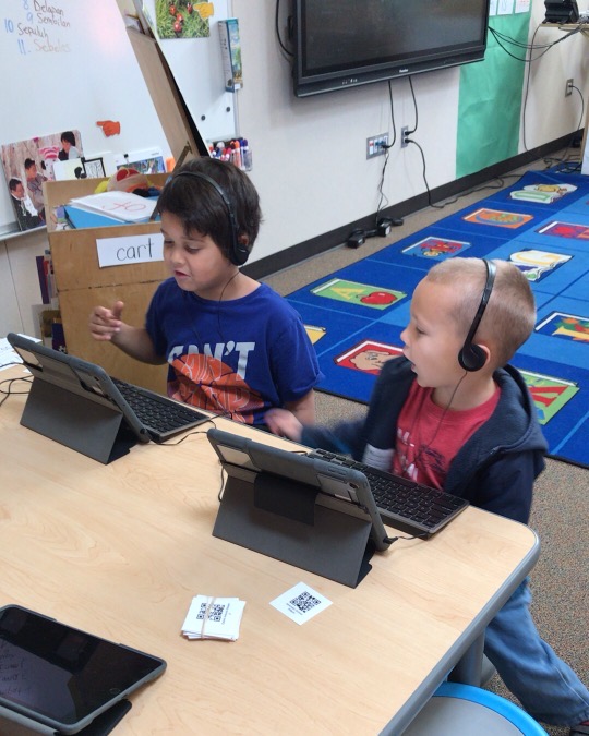 CHUSD_EdTechies's tweet photo. https://t.co/GY1QlmtWpF