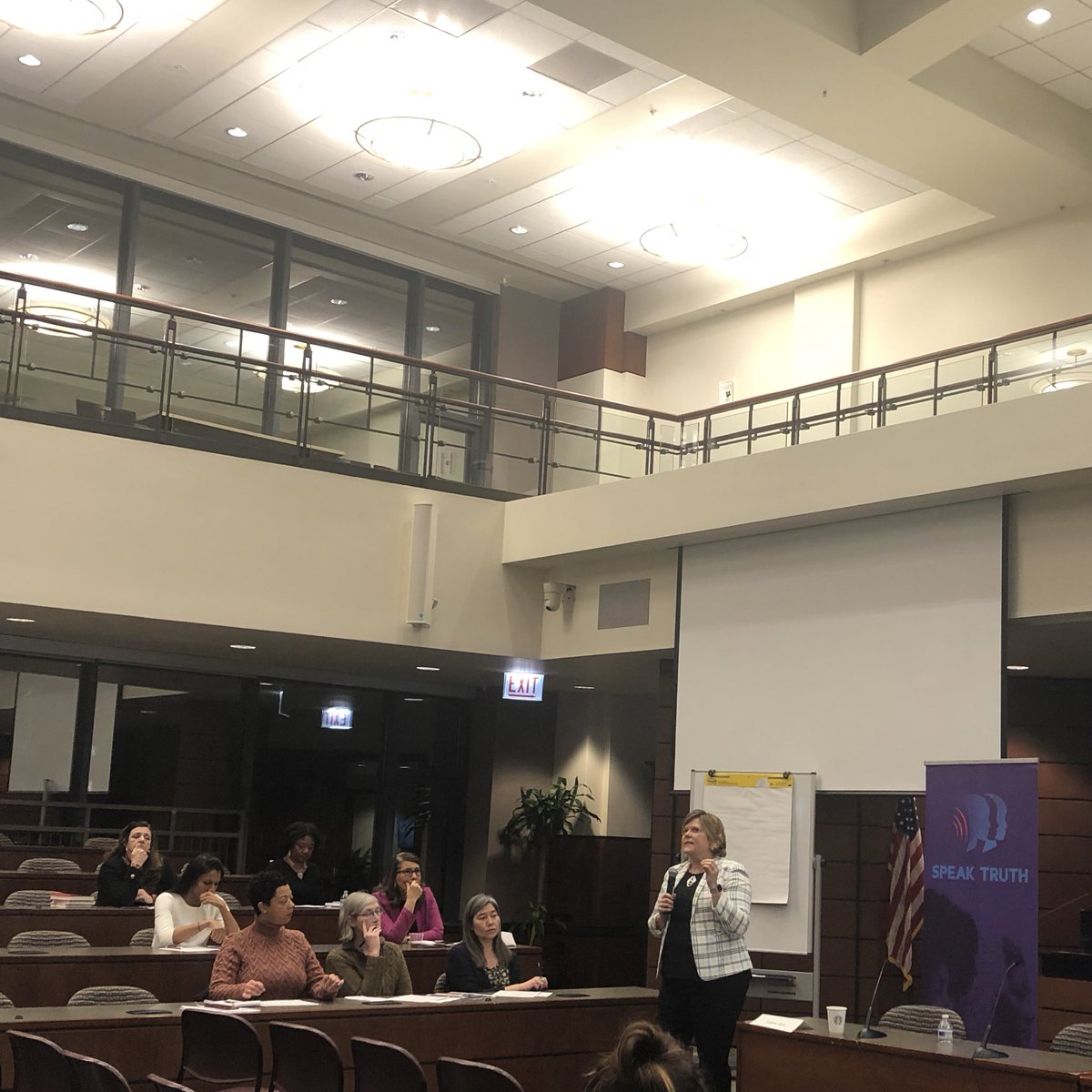 DianeKnoepke's tweet photo. Wonderful wrap up to @USOWomen Pay Inequity seminar, a #realplay workshop by @KellyLRoss on how to have tough conversations and advocate for ourselves. #msloc #dynamo #coach https://t.co/16lU2tir6A