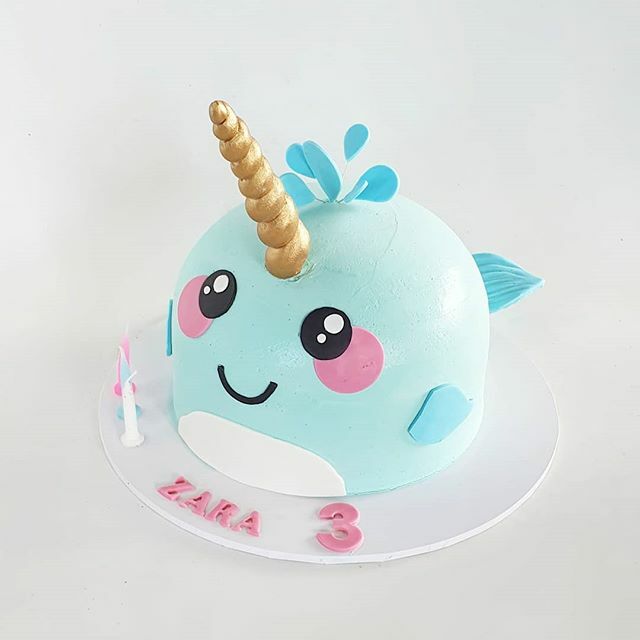 gloriouscakes_'s tweet photo. 🐳🦄 Z A R A 🦄🐳
Isn't this Narwhal cake the cutest?! I am sure there will be squeals of delight from Sara's little friend when they see her cake. Design by the amazingly inspirational @katherine_sabbath.
#katherinesabbathinspired #narwhalcake #glorious… https://t.co/2M8XSZUHsb https://t.co/V7bSAzvxyK