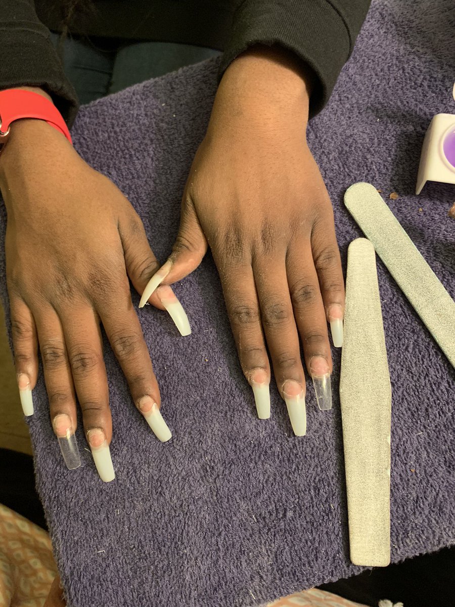 whitegirlnaaay's tweet image. #localnailtrap #getatme #dmv #yesitravel $15 sets .... don’t wait until prices go up .... 💅🏽