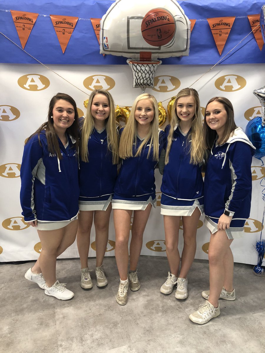 Tonight we got to celebrate these seniors! Congrats girls! You will be missed!!!!!