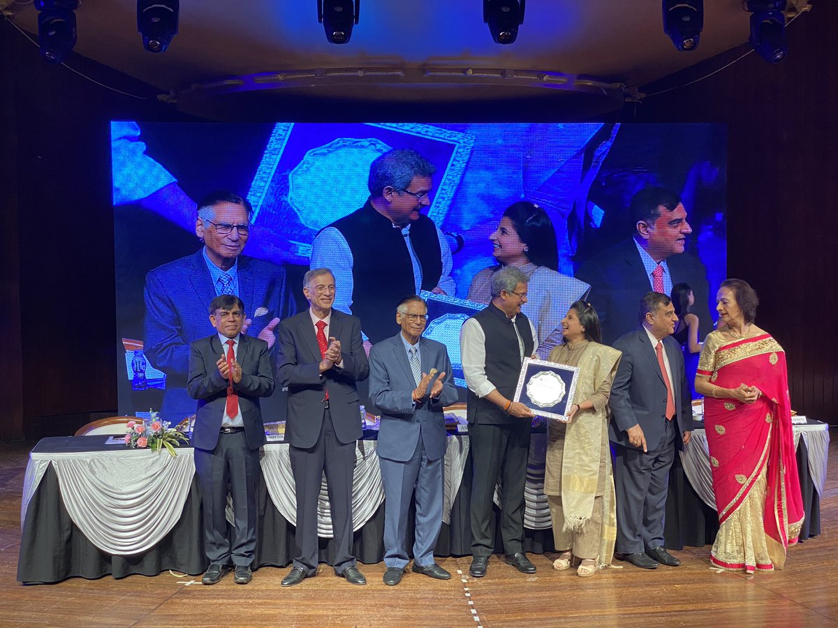 A boomark in the journey of my life, receiving an Illustrious Alumni Award on the Diamond Jubliee Celebrations of HR College, Mumbai
Dignitaries: Mr. Anil Desai, Mr. Mansukhani, Mr. Anil Harish, Mr. Hiranandani, Mrs. Shahani and Mr. Thakkar
#HRCollege #DiamondJublieeCelebrations