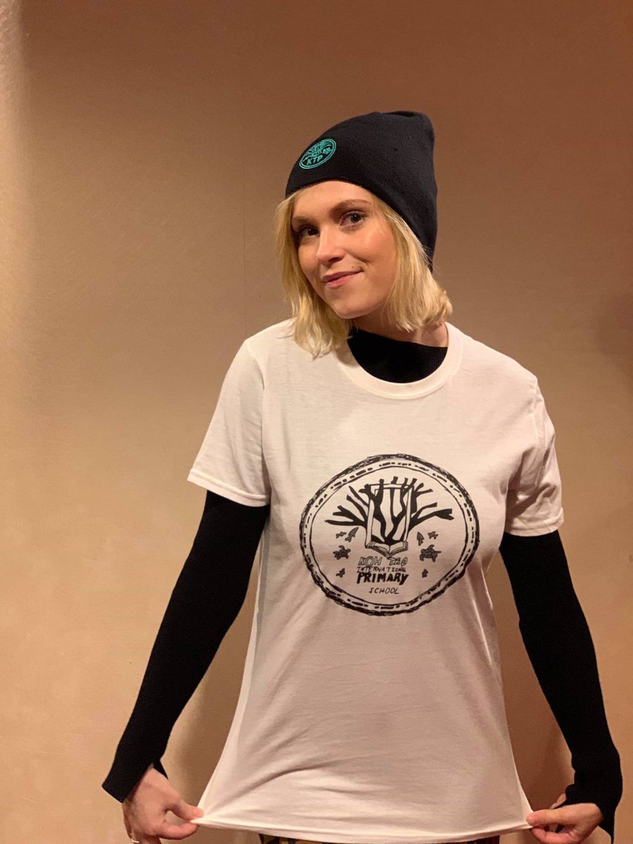 Right_To_Learn's tweet image. Look who we found ❤️ Checkout @MisElizaJane’s get up at @UnityEventsCA !  #unitykru