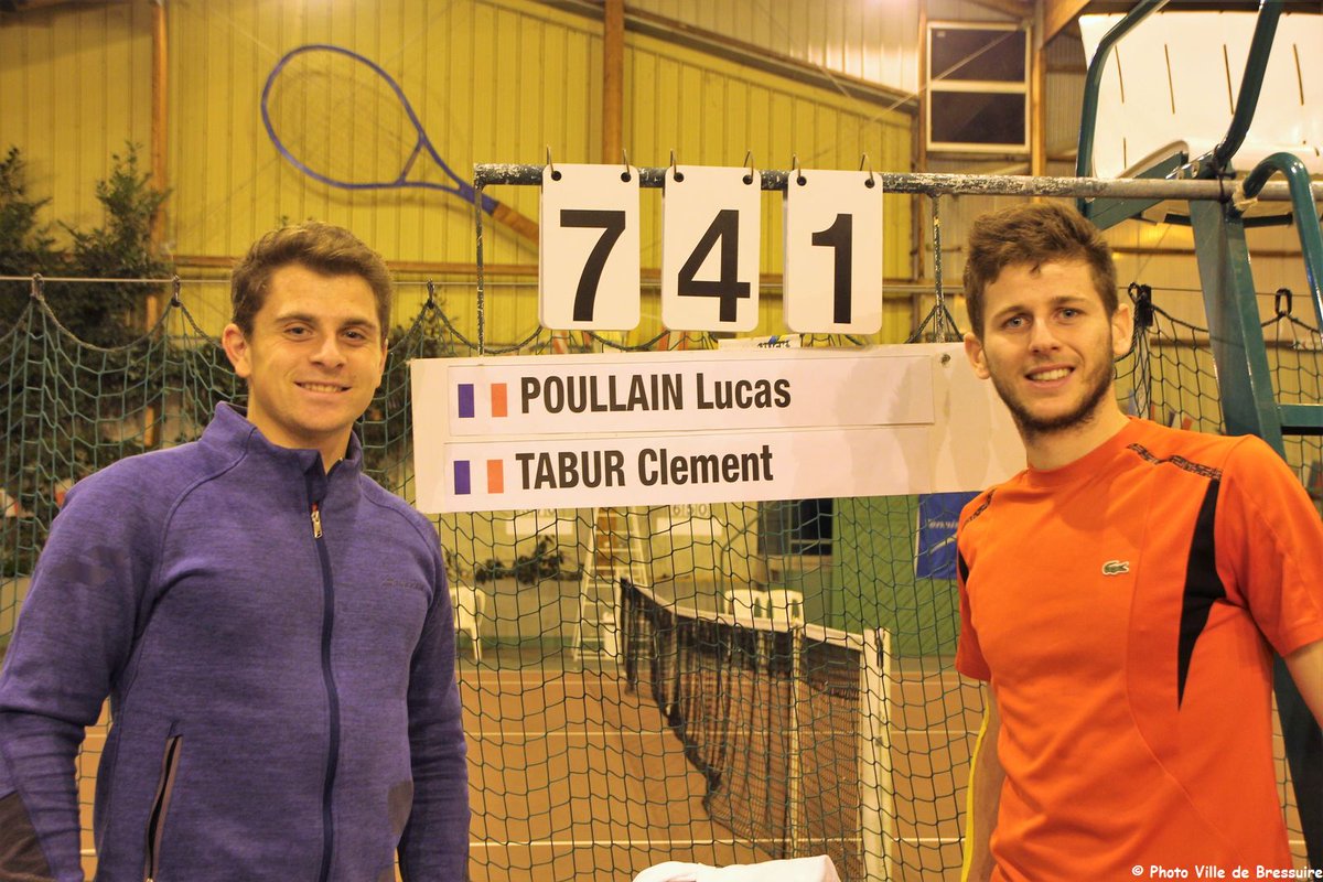 VilleDBressuire's tweet image. Centre de #Tennis de #Bressuire : à l&apos;issue des matchs de ce vendredi, 4 demi-finalistes #Poullain #Marek #Bellier et #Robert ; en #double, les #Français Lucas POULLAIN et #ClémentTABUR se sont imposés en FINALE, contre le duo étranger #WojciechMarek et #ChristianSamuelsson #TCB