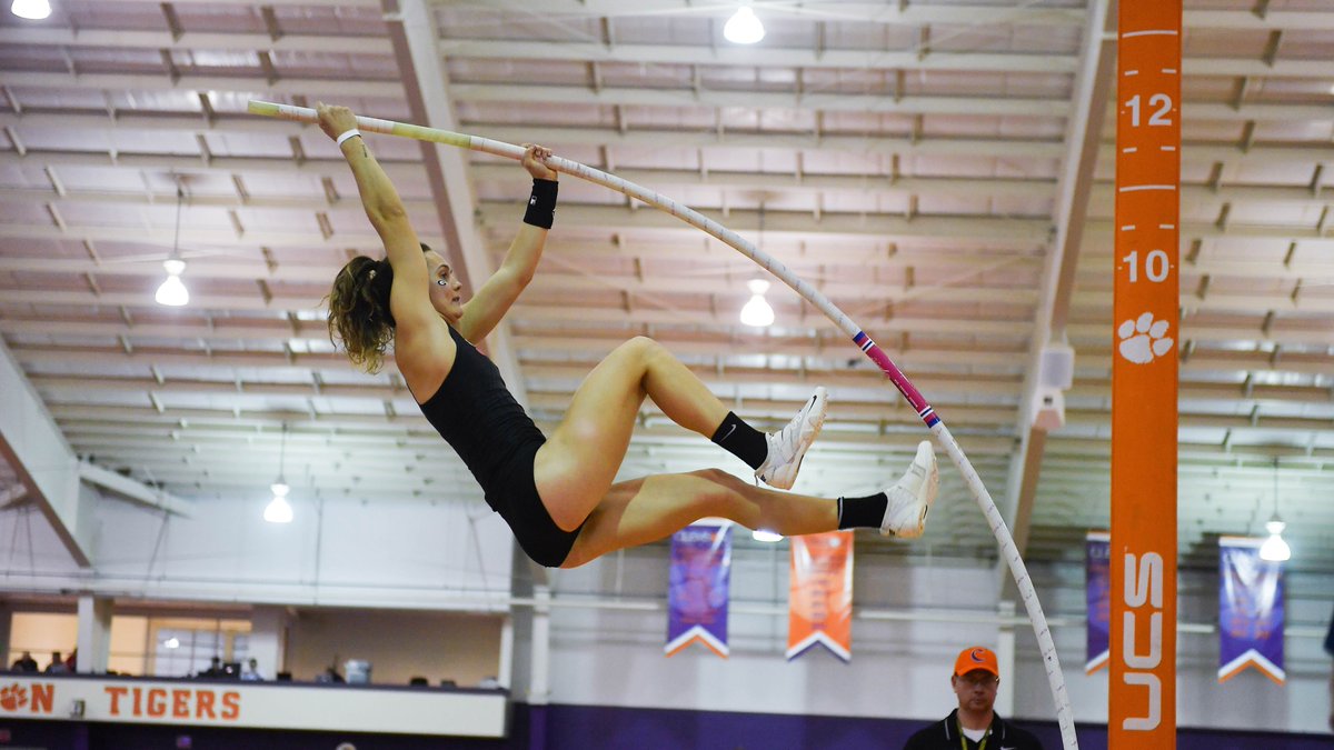 UGATrack's tweet image. 🥇🥈🥉 all over the place for the #Dawgs on Day 1⃣ of the Bob Pollock Invitational in Clemson, S.C.  

Day 2⃣ starts on Saturday morning. #WorkToBeDone

▶️gado.gs/46c

#GoDawgs #FindYourGreatness