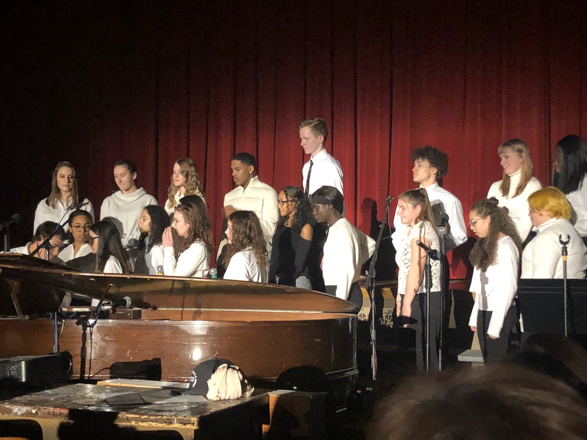 The finale and Act II! Fame concert! @BHSMusicMagnet @BurncoatTheater @BurncoatDT18 @BurncoatHS @worcesterpublic #WorcesterArtsMagnet #wpslearns