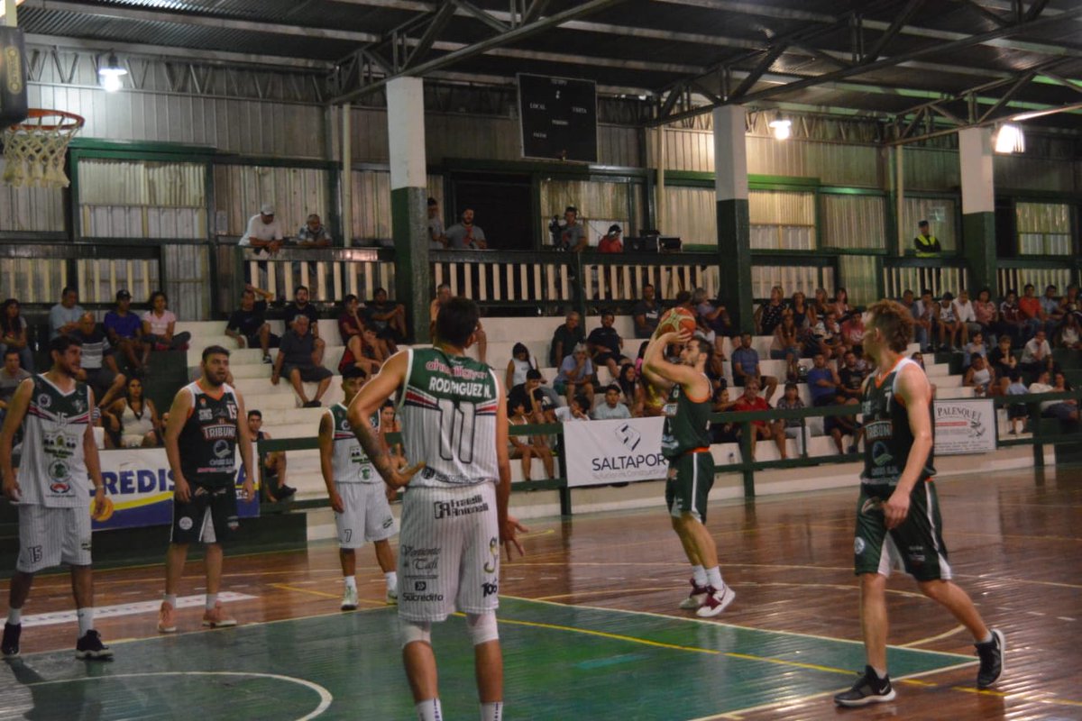 laligafederalok's tweet photo. #TFBPanAmericanSilver 

🏀Arrancó la acción del Federal y @TribunoBasquet sigue ganando
 
➡️ https://t.co/QpeCmed5Qf https://t.co/HqSAdSXZhG
