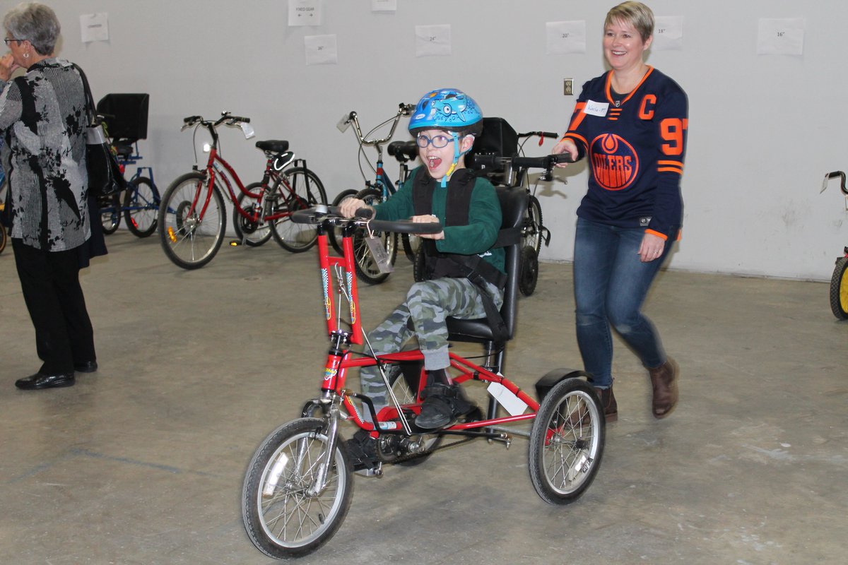 YouCanRide2's tweet photo. All kids should be able to experience the joy and freedom of riding a bike! https://t.co/8NhVfoU1Ok