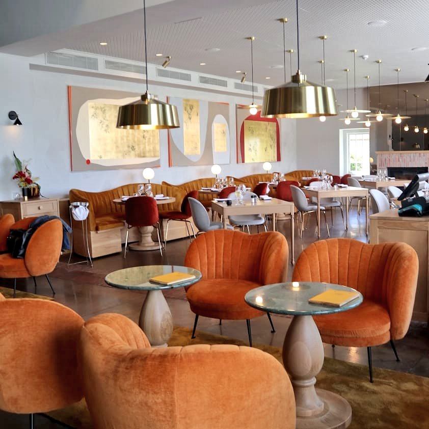 miss_dhanusha's tweet photo. Looking for a special restaurant to visit this weekend? Look no further than @TrynRestaurant. It's bold and beautiful. The food is absolutely delicious and the @SteenbergWines estate has incredible wines and views.
#Discovertryn https://t.co/JkppzHXSm5