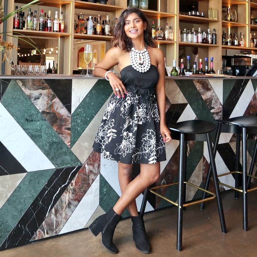 miss_dhanusha's tweet photo. Looking for a special restaurant to visit this weekend? Look no further than @TrynRestaurant. It's bold and beautiful. The food is absolutely delicious and the @SteenbergWines estate has incredible wines and views.
#Discovertryn https://t.co/JkppzHXSm5