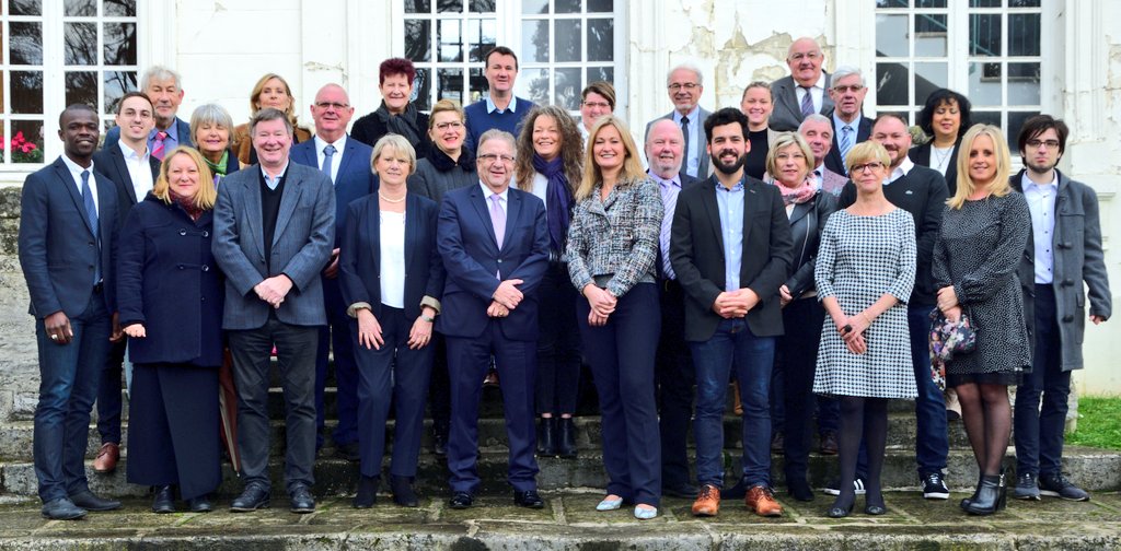 Le Maire Christian Lecerf et toute son équipe lancent leur campagne pour les élections municipales de Darnétal m.facebook.com/story.php?stor…