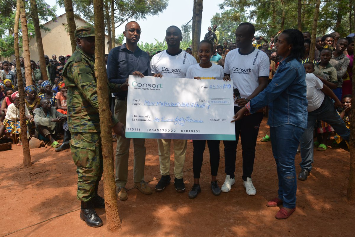 ConsortRwanda's tweet photo. Consort Rwanda joins citizens for Umuganda- Community work in Musenyi and pays health insurance  to 50 People from 10 families. Good health and good sense are two of life's greatest blessings. @MoHRwanda @GovernanceRw @BugeseraDistr https://t.co/cQsCW2I8Qy