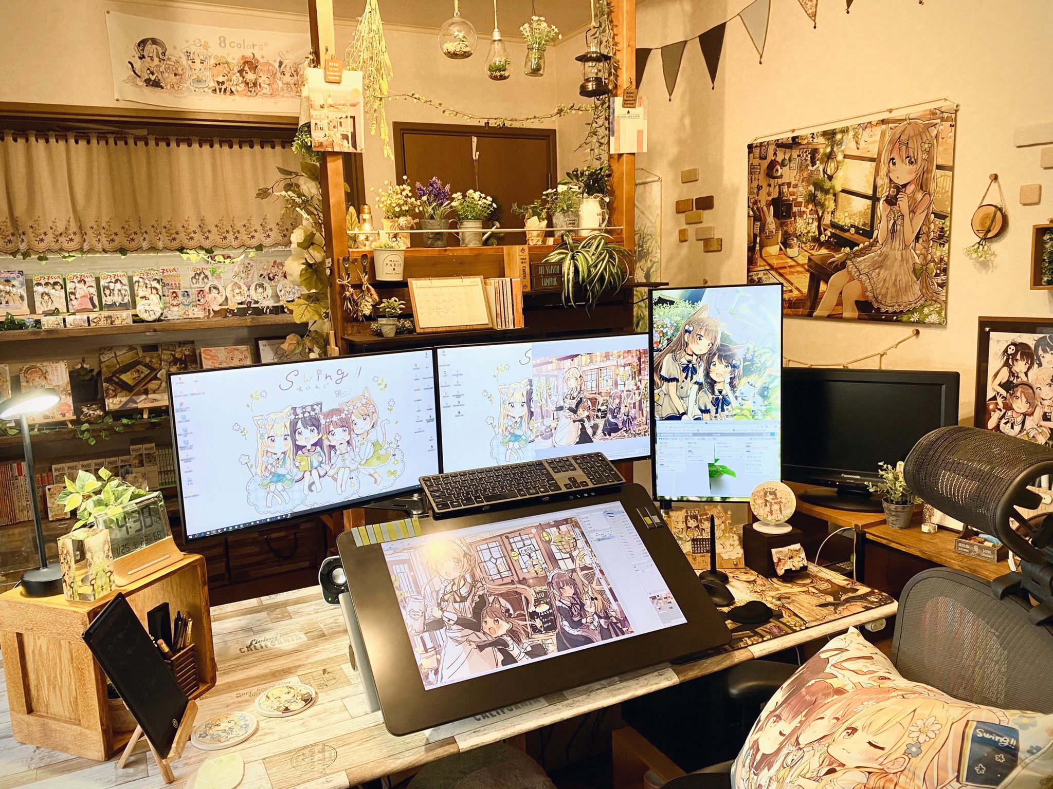 佐倉おりこ 単行本3ヶ月連続刊行 作業部屋を模様替えしました T Co Pusdouytlp Twitter