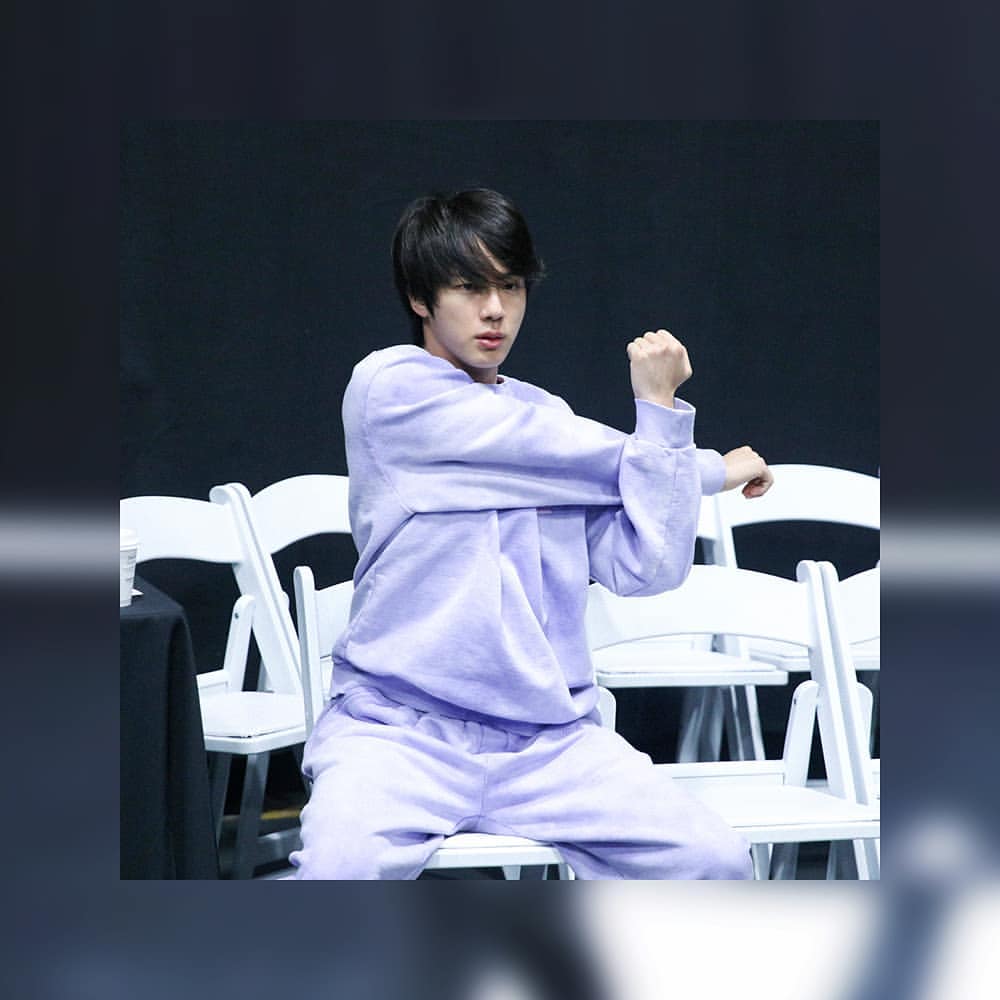 _candyclover's tweet photo. [IG: bts.bighitofficial] 2020.01.24🇺🇸
@BTS_twt #BTSRealTime #BlackSwan
#MAP_OF_THE_SOUL_7 🦢 https://t.co/YoVJ1B1QeF