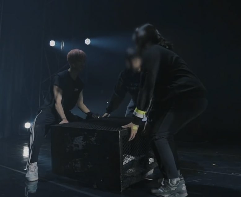 ninezexsky's tweet photo. กล้ามแขนแจมินไม่ใช่เล่นๆเลยนะคะ https://t.co/LnQtMyPKfV