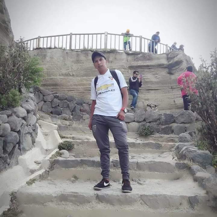 ArmandKriiz's tweet photo. Hola me presento 🙋‍♂️
Me llamo Cristián joven de 27 Activo, Aseado, Sencillo, Educado me gustan las MADURAS las TRAVESTIS 
No me gustan los rodeos conmigo de una al grano vivo en el Norte de Quito 
Me gusta hacerles el Beso Negro quieres saber más escribe al DM o a mi WhatsApp💦😈 https://t.co/EN5E28a5lj