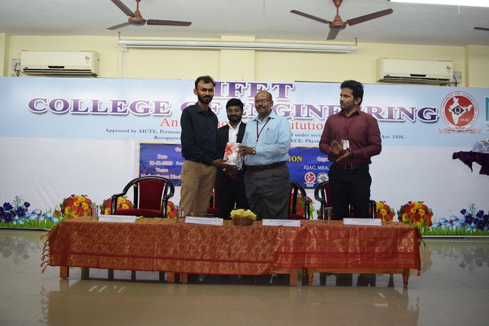 IFET_CE's tweet photo. A Guest Lect was organised by IQAC, MEA, ISTE &amp; CSI for the first year students on 21st Jan 2020. Topic Desire to Destination Mr.G.Senthamizh Selvan, Director, World Youth Federation and Mr. Anbarasu Mahadevan, Founder &amp; President, World Youth Federation were the resource persons https://t.co/JTC7EhdFQK