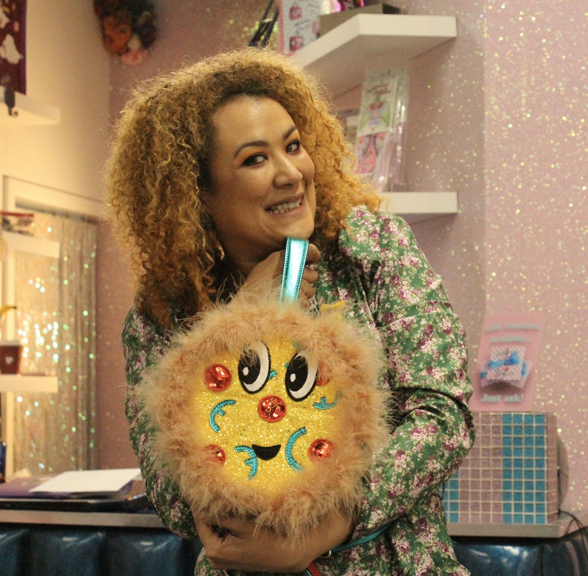 icmidlands's tweet photo. We had the lovely Rowena at the Birmingham store yesterday for the reveal of The Superfan Collaboration 🌟✨ A day full of laughs, smiles and of course ... beautiful shoes!!! 
Alongside these, another superfan’s design - Tomi’s Roarsum heels made their fierce debut🦖 https://t.co/DW034fiPWr