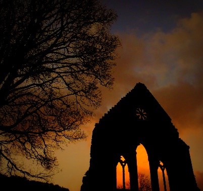 ❤️ Dydd Santes Dwynwen hapus ❤️

Beth sy’n fwy rhamantus nag ymweld ag un o’n safleoedd ni at Dydd Santes Dwynwen? 

#dyddSantesDwynwenhapus 
#dyddsantesdwynwen