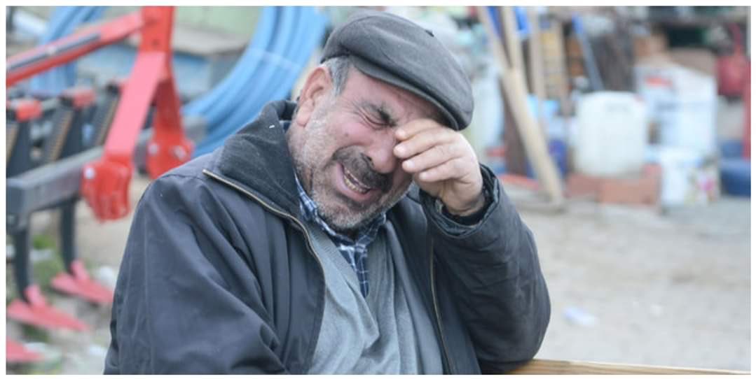 Yıllar farklı olsa da, 
acının fotoğrafı hep aynı oluyor...

1999 Gölcük / 2020 Elazığ