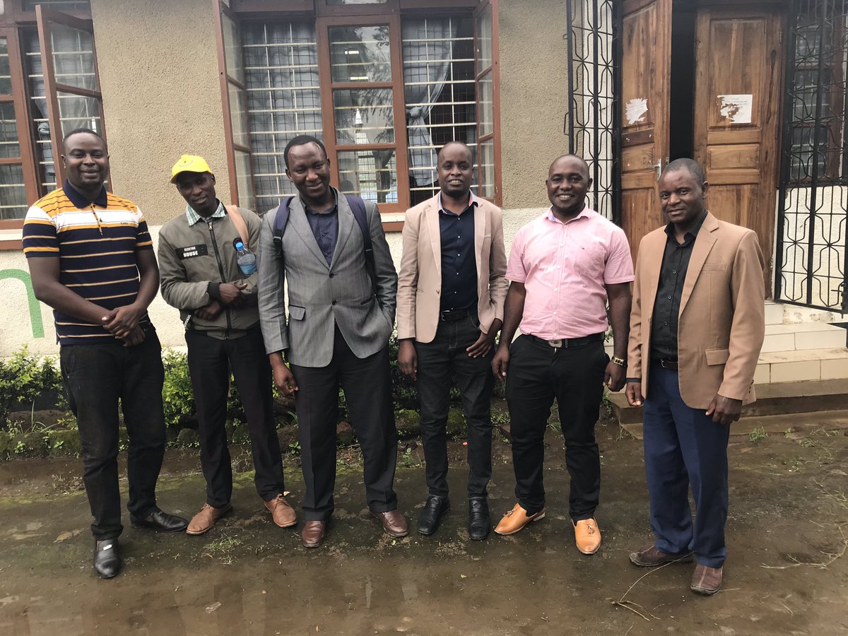 ystanzania's tweet photo. Amasha Fungo from Iyunga SS is #YSTRegionalCoordinator for our new region #Songwe Great work at #Science4Development Workshop with #YSTTeam in Mbeya: #SDGs https://t.co/lbz48SwRBs