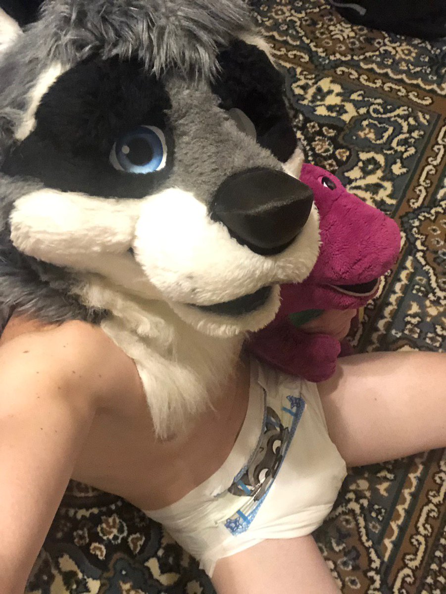 Heres the first couple of pics of <a href="/DiezelRaccoon/">Diezel🇺🇸</a> hugging a plushie while wearing his diaper. More to come
