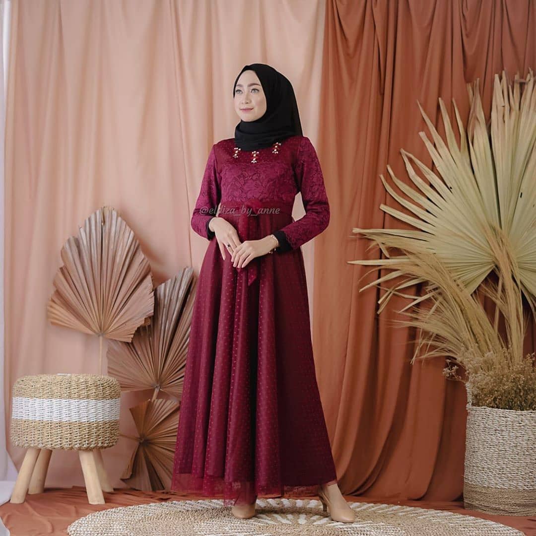 DemenStoreID's tweet photo. Eliza Long Dress Brokat
Bahan   : WollyCrepe Mix Brukat
One Size fit to L

IDR 145K
ORDER Bayar di Tempat Via Lazada >https://t.co/QvS3rbtrFF https://t.co/PPQKCGObMB