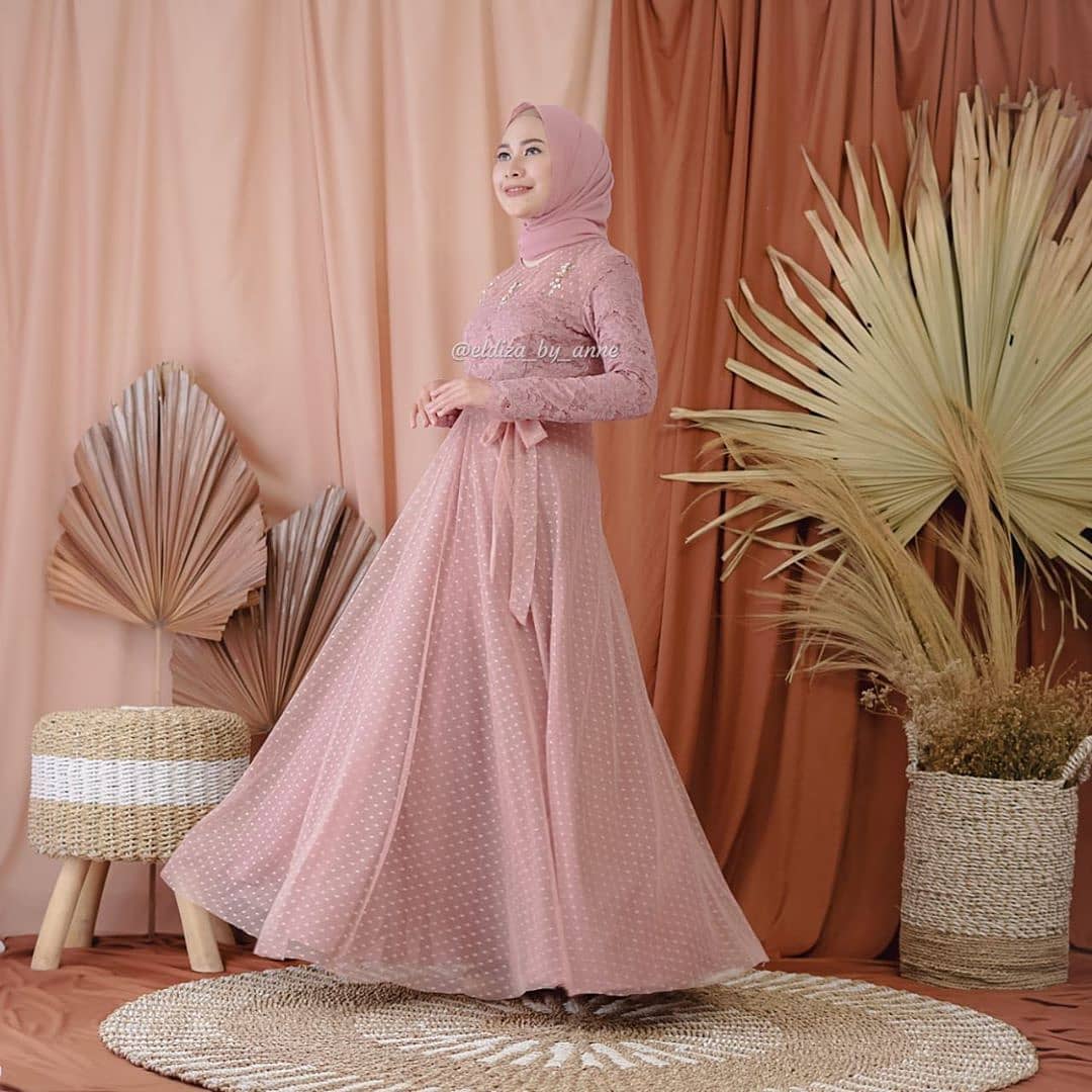 DemenStoreID's tweet photo. Eliza Long Dress Brokat
Bahan   : WollyCrepe Mix Brukat
One Size fit to L

IDR 145K
ORDER Bayar di Tempat Via Lazada >https://t.co/QvS3rbtrFF https://t.co/PPQKCGObMB