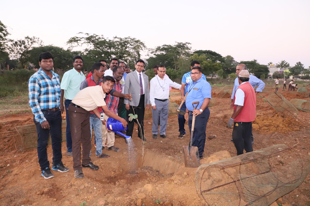 Shri Hari Mohan, DGOF and Chairman, OFB watching school children engaged in Tree planting exercise during his visit to HVF on 21.01.2020.