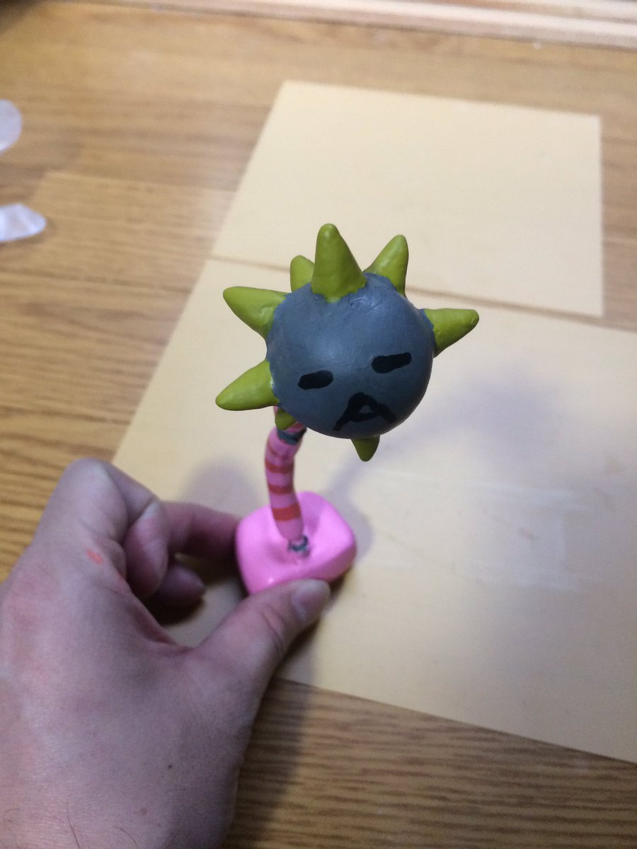 SSKAKING's tweet photo. ついに仏滅アクションフィギュア完成しました
それなりに動きます
台座部分が小さいので自立しないのが難点ですが
これは後でなんとかしよう
#irodori工作班 https://t.co/hh6nq5cg5o