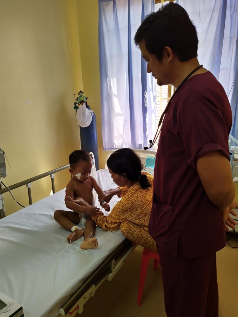 Chenlachildren's tweet photo. Chenla spends $1.60 per person (per capita)in Kratie province. 22,900 patient encounters in 2019. $26 per patient encounter including intensive care (life support), neonatal care, in-patient and out-patient care. #replicable #TrueEfficiency #Compassion #PublicPrivatePartnership https://t.co/dOJhfmVq56