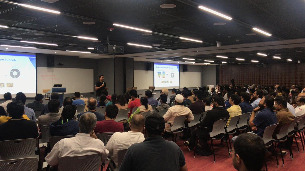 It was nice interacting with an engaging bunch of entrepreneurs at #headstartsummitbangalore. Always inspiring and humbling to share and learn from startup hustlers! <a href="/Headstarters/">Headstart Network</a> <a href="/HeadstartBlr/">Headstart Bangalore</a>