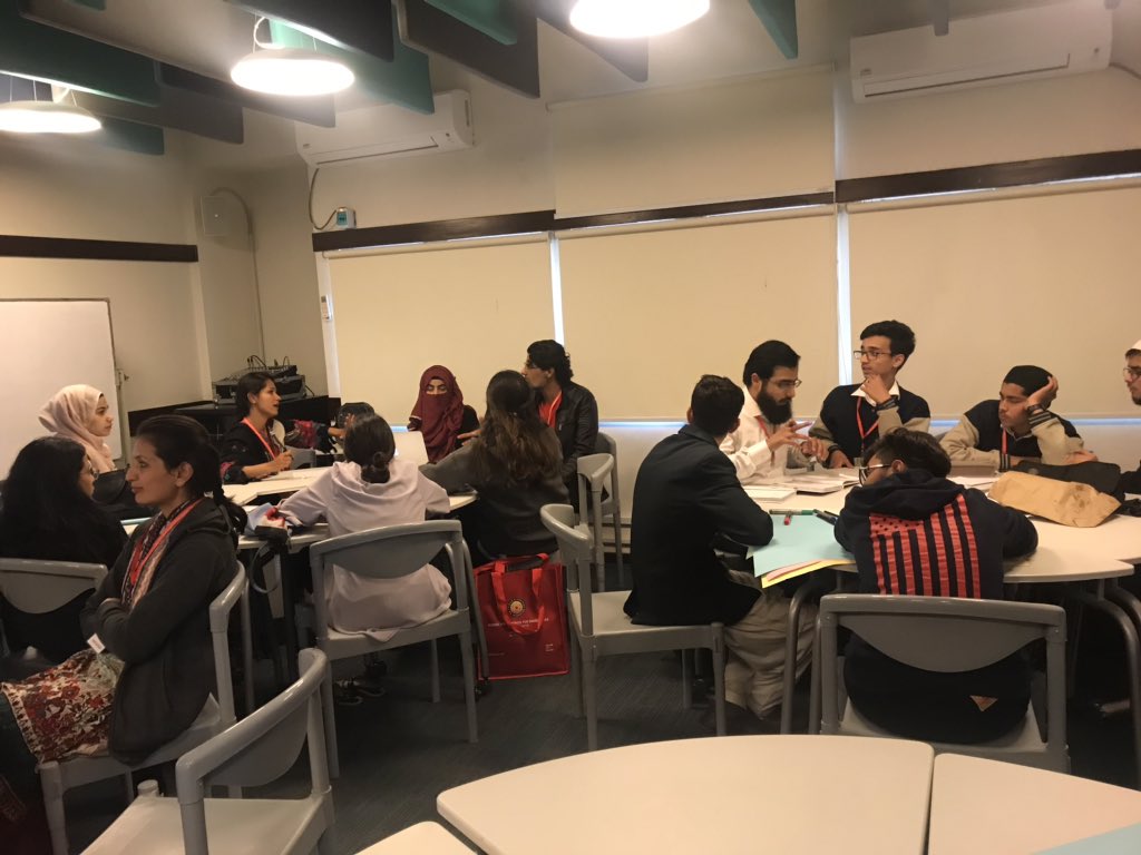 hussain_uzma's tweet photo. Day 2: Teams are working on hacking and solution development. #AKUIED #SPEAKUHack2020 #HackathonIED #AKU #IED #CCIT #AghaKhanUniversity #InstituteForEducationalDevelopment
#AKUHackathon @AKUGlobal https://t.co/5Q1HlFZXfr