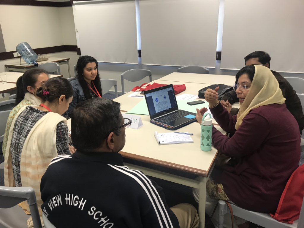hussain_uzma's tweet photo. Day 2: Teams are working on hacking and solution development. #AKUIED #SPEAKUHack2020 #HackathonIED #AKU #IED #CCIT #AghaKhanUniversity #InstituteForEducationalDevelopment
#AKUHackathon @AKUGlobal https://t.co/5Q1HlFZXfr