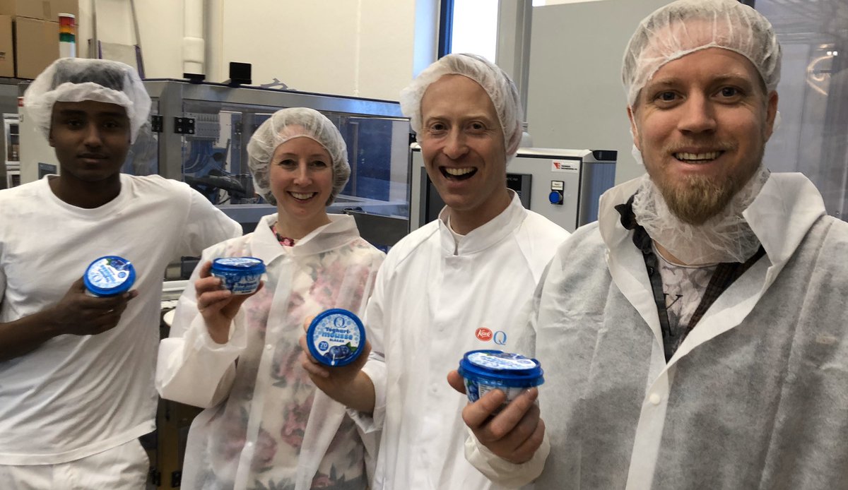QBentM's tweet photo. Innovasjonstoget ruller igjen. Bildet viser et stolt Team-Q med nyoppfinnelsen Yogurtmousse blåbær.Det er bare å smøre seg med tålmodighet til 15.2, som er datoen for salgsstart i butikk.Har du tenkte å teste ut?Gi oss din brutalt ærlige tilbakemelding. #detfinnesalltidbedremåter https://t.co/RNKsHDmGuq