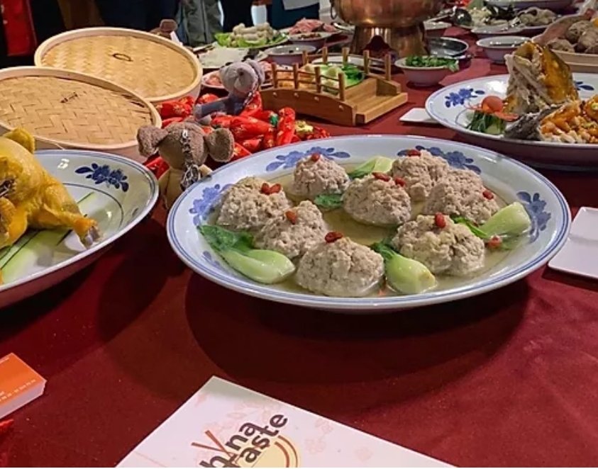 🔴 Planes: ¿Nos vamos a un chino para celebrar el #AñoNuevoChino? 🤣 Aquí tienes once restaurantes muy  🔝👉 madridmeenamora.com/single-post/ch…