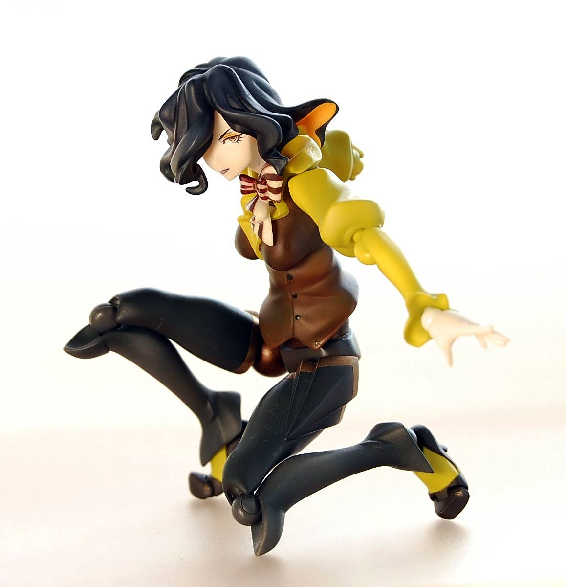 ちびトロ Auf Twitter コイン投げ アニメだとパースを使ったエフェクトで画面が派手になるんだろうけど 展示でそれをすると辛いものがあるよね 2月9日幕張メッセ 1 12スケール可動レイア ダラーヒム 同スケールのガリミカもごく少数ですがラスト再販あり