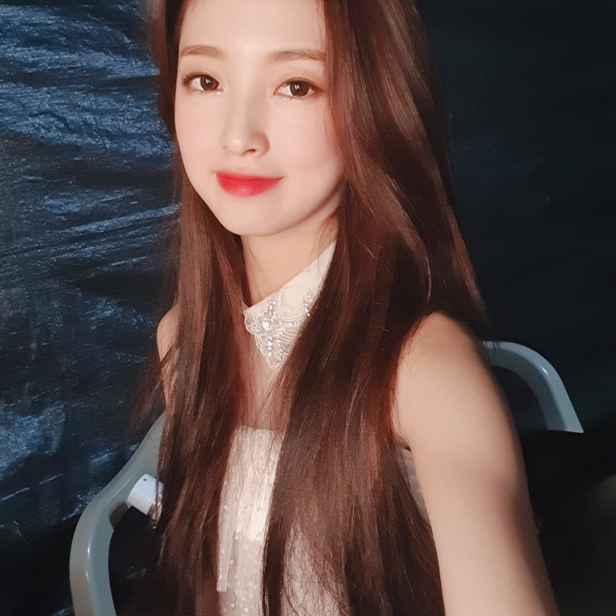 WM_OHMYGIRL's tweet photo. [#아린] 새해복 많이많이 받아요🙇‍♀️ 내 반쪽 미라클💕
2020년 올 한해두 우리 행복한일,좋은일만 가득 하길 늘 곁에서 지켜줄게요오🥰 맛있는거 많이 먹기!❤ 

#새해복많이받아요 #미라클은내반쪽 #사랑해 https://t.co/Ssm8Hb5efG