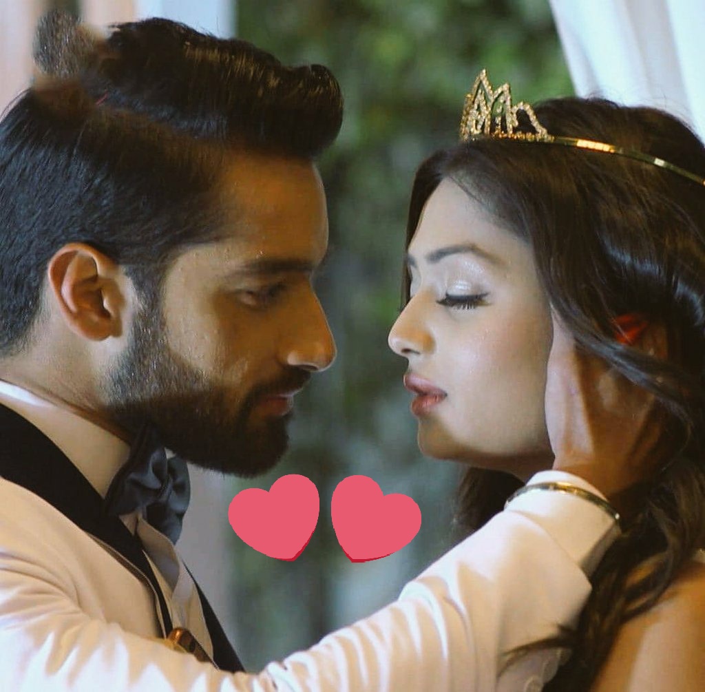 Rajinder_sikka's tweet photo. Mehrya the fairy tale love story 💕
#wewantmehryabackinaspinoff  #karanvohra #samikshajaiswal #zindagikimehak 
@ZeeTV @ZEE5Premium @saurabhtewari76 https://t.co/tdUdHBiVAw