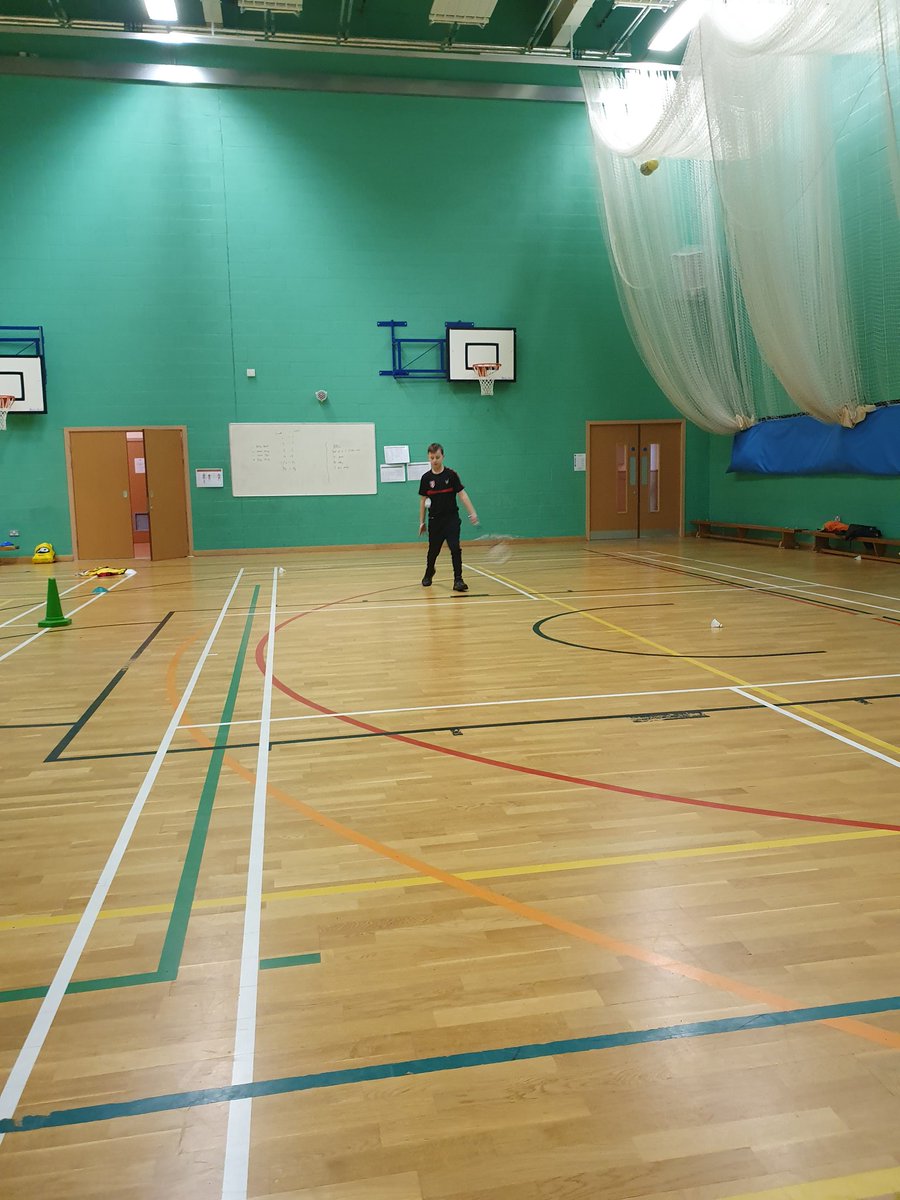 CoachGem's tweet photo. @PrioryLincolnPE have inspired a new sport in our lives 🏸 quick coaching session before mini town ❤💙 https://t.co/U0dkhfxfxk