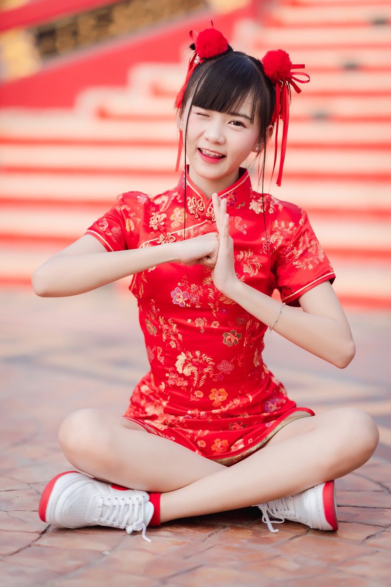 ให้อั่งเปา แลกกับแก้มนิ่มๆของหนูได้มั้ยคะ 😳
อั่งเปาตั่วๆไก๊ 红包多多来 ❤️🧧
#SiamDream #サイドリ #ChineseNewYear2020