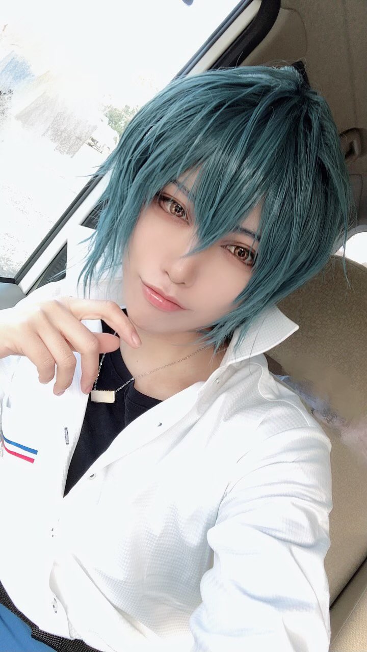 まほやく　ネロ　ウィッグ Amazon.co.jp: 魔法使いの約束 ネロ コスプレウィッグ : ホビー