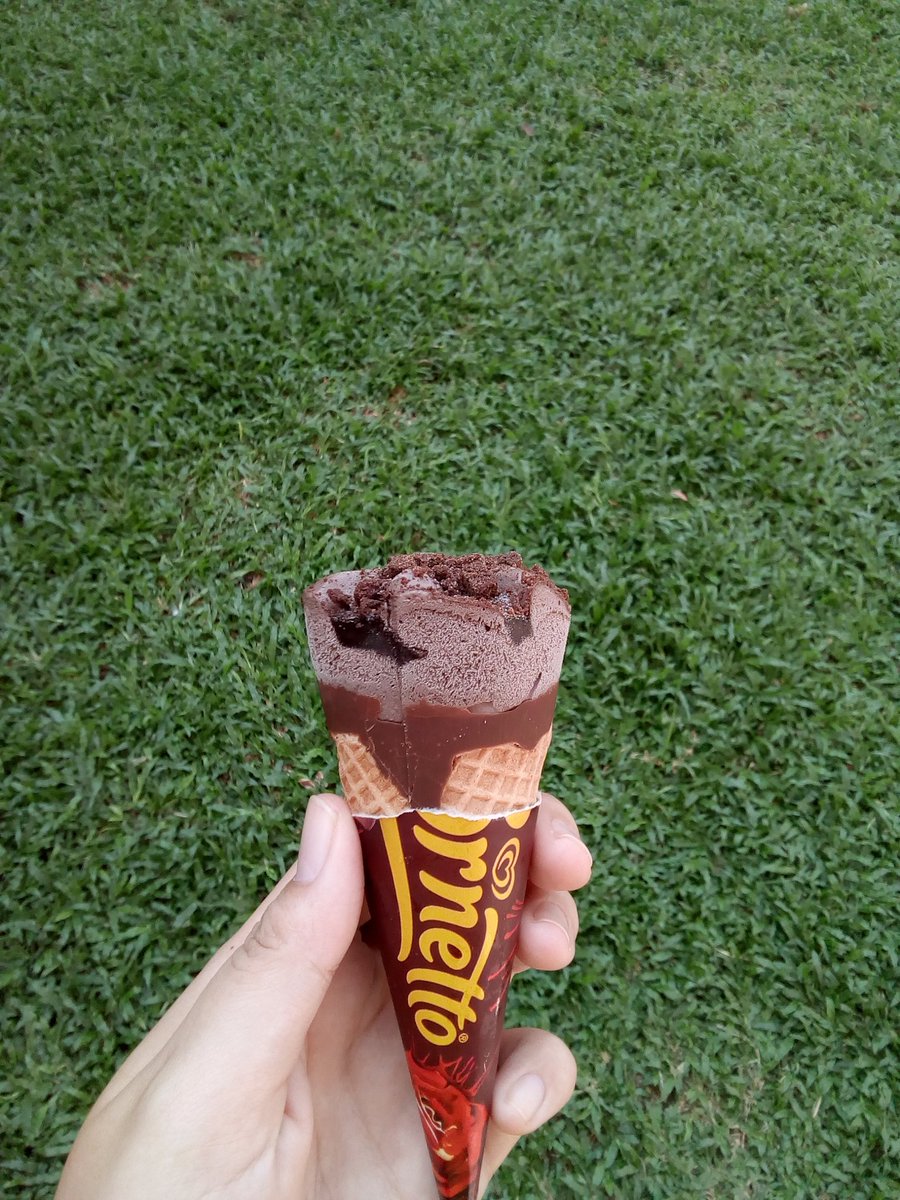 mheesea97x's tweet image. สาวกไอติมห้ามพลาด! ไอติมดาร์กช็อคโกแลตบราวนี่ออกใหม่ดีย์มากกกกกรสชาติเข้มข้นบราวนี่คือกรอบเนื้อแน่นอร่อยมากๆกินไปฟินไปหยุดไม่ได้เลยจ้าาาาของดีขนาดนี้ต้องลองแล้วแก ชั้นเจอที่7-11ราคาแค่20บาทเองบอกเลยว่าคุ้ม!!
#ของดีบอกต่อ #ใช้ดีบอกต่อ #ไว้รีวิวห้ามขายของโว้ยย