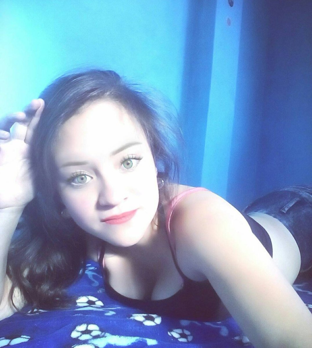 sofiasmith69's tweet image. Hola amores, les gustaría verme con menos ropa?🤭🔥 Dame RT, quiero seguidores😪 Mándame mensaje prometo contestar❤💰🤭🤞🏻