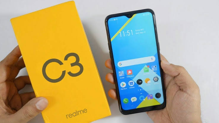 arjunkashyapap's tweet photo. Realme c3 launching soon in India
Clouros 7 and android 10, Realme's upcoming C3 smartphone just cleared FCC #realmec3 #realmeUI #realme #Android10 #techon4t https://t.co/X7NcPkaZtJ