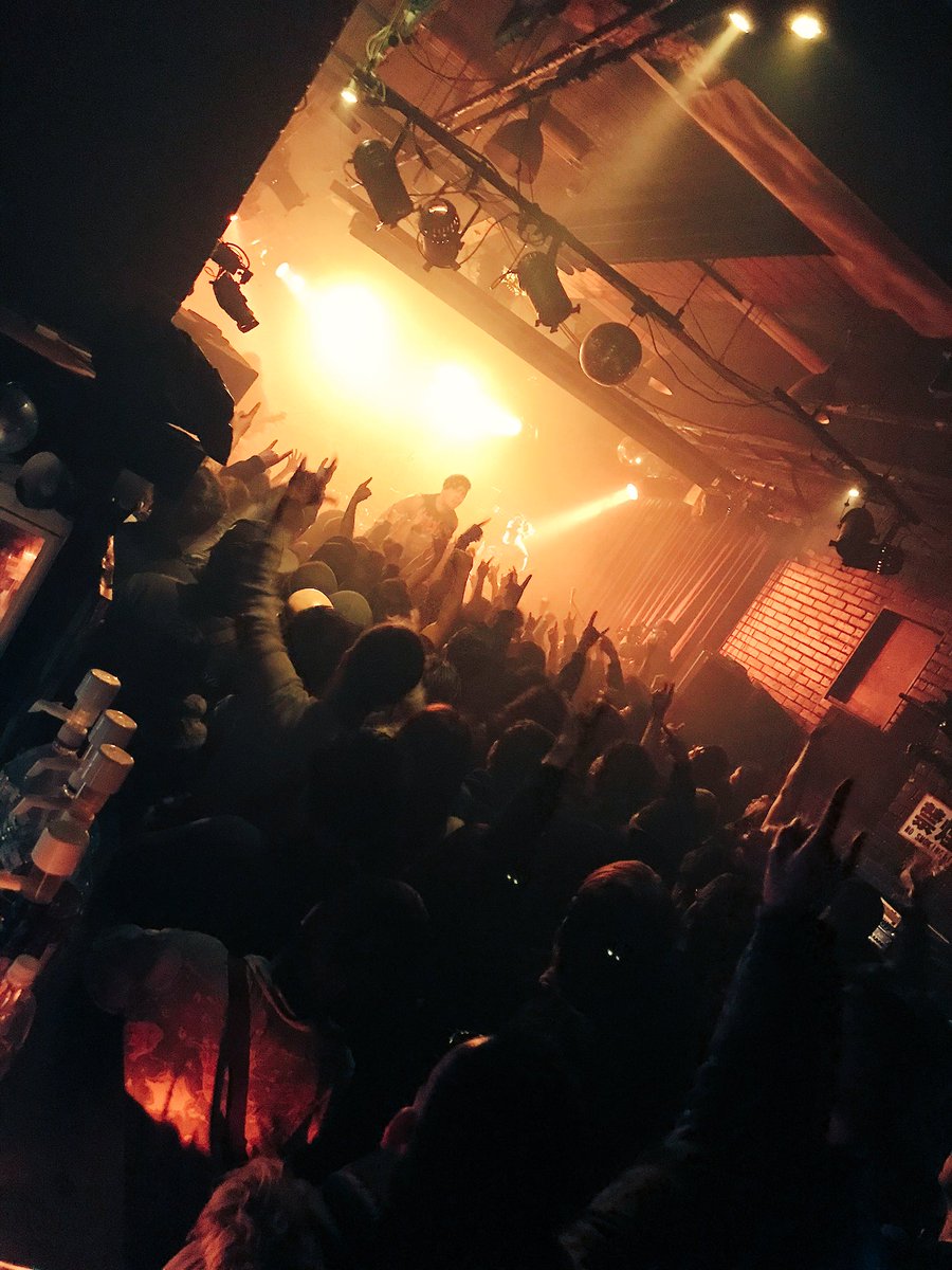 WildSideTokyo

INFERNAL REVULSION

フロアは既にバッキバキに燃え上がっております！
そこにさらにガソリンを注ぎ込むような轟音、デスヴォイスの荒らし！！！

ワイサイが揺れてます！！揺れてますー！！！
