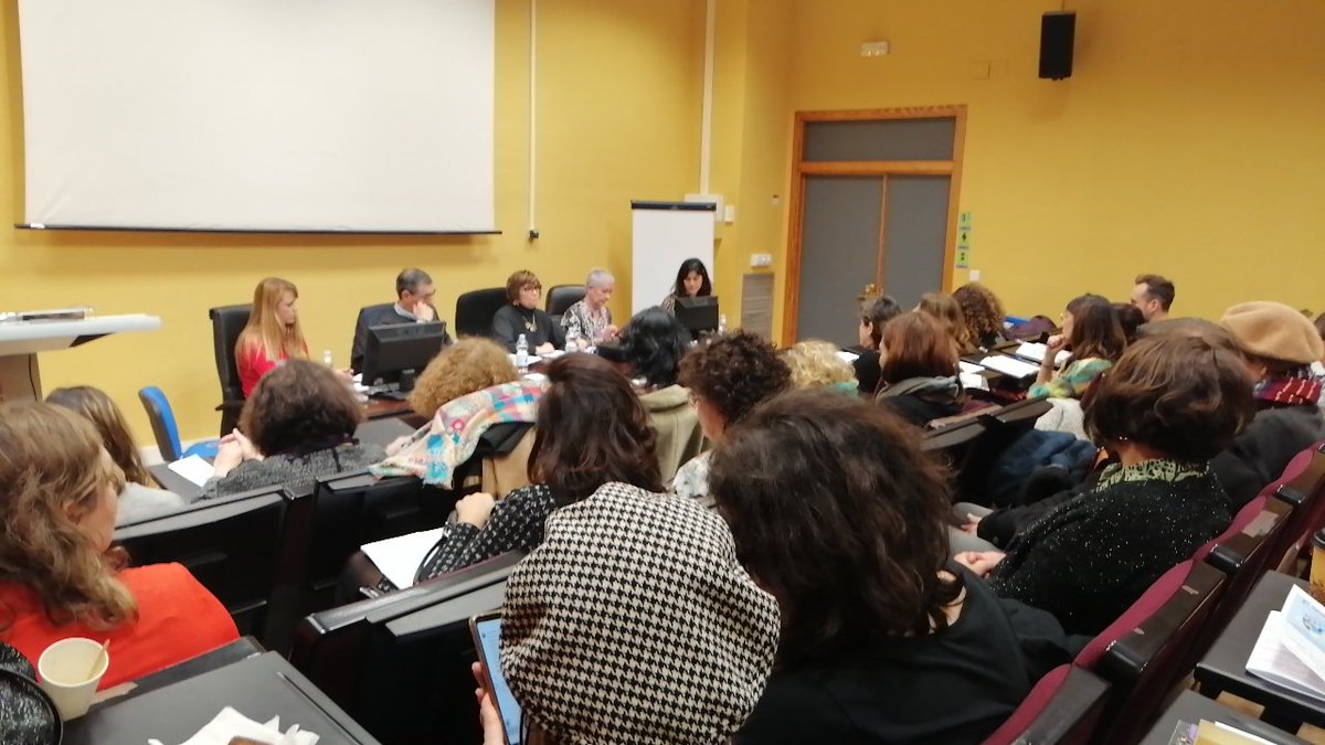 ComfemIB's tweet photo. Comfem está presente en la Jornada 'Retos de la Comunicación y el Periodismo desde la perspectiva de género', organizada por @PColombineRM. El periodismo feminista es más necesario que nunca #RetoGénero20 https://t.co/HZFrfMx5Ct