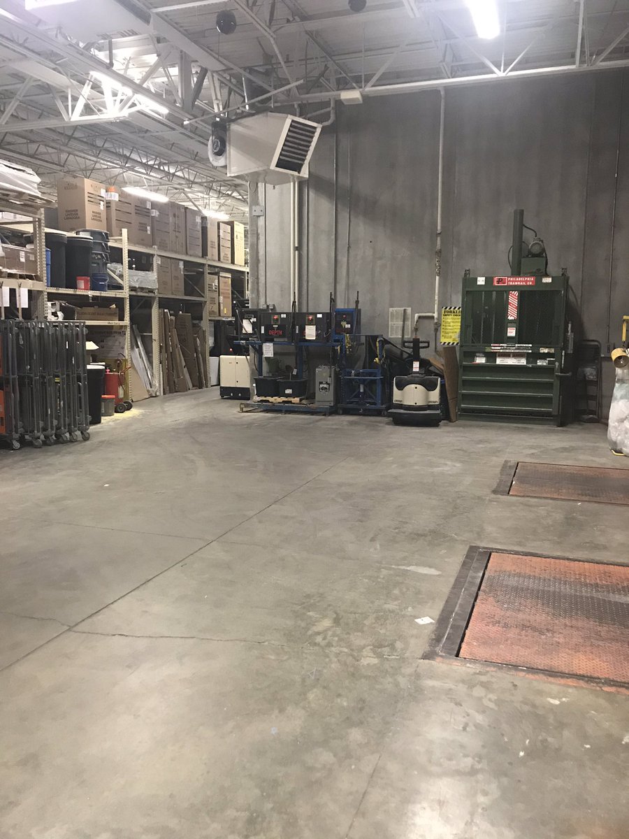 Great way to start off the weekend! Empty clean receiving department!  Awesome job by @brittany_hartig  and her team! @BFrickerTHD <a href="/al_illustrato/">Al Illustrato</a> @Schneider977 <a href="/Paul_Haitsch/">Paul Haitsch</a> <a href="/Andrew4Meyer/">Andrew Meyer</a> <a href="/HomeDepot2323/">ColdSpringHomeDepot</a>