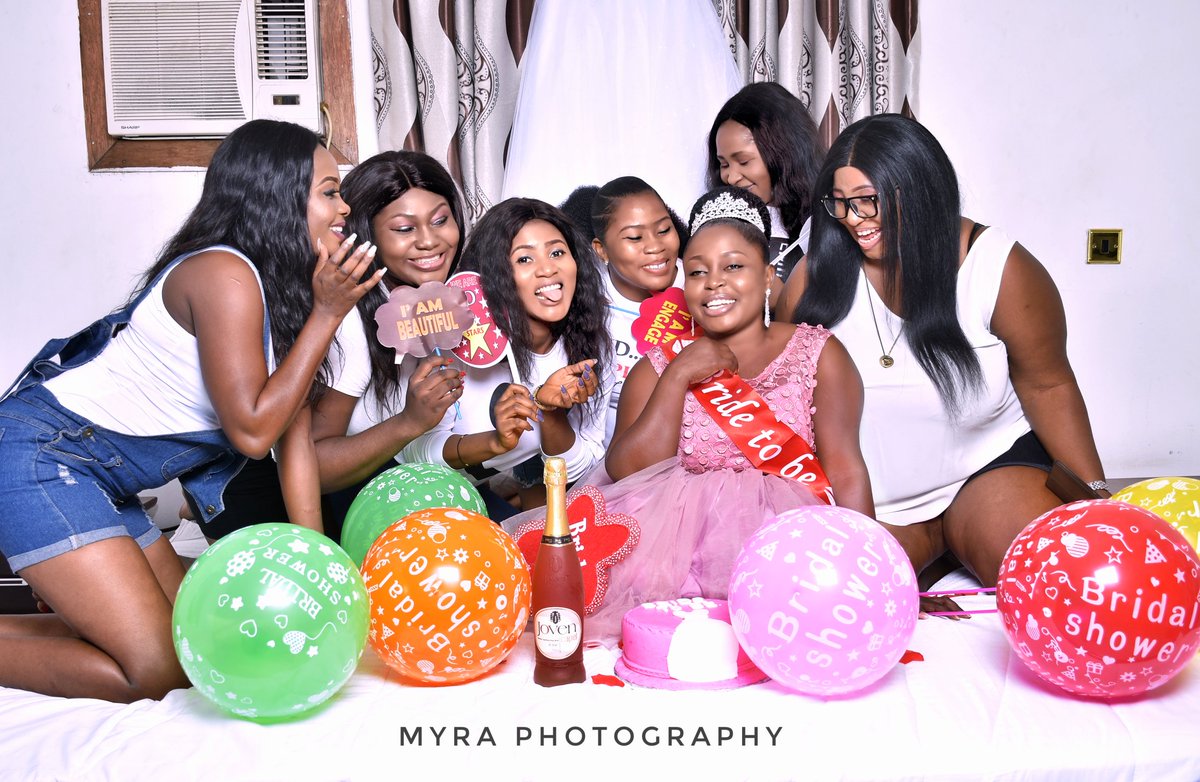 sfeerphotograph's tweet photo. Good friends, Good food, good drinks and Great music can break almost any funk!

#RichieHelen2019 #myraphotography #femalephotographer #weddingphotographer #sfeerstudio #myraweddings https://t.co/edc4LGusIr